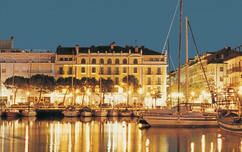Hotel Metropole Grado Exterior photo